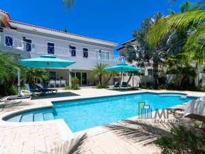 Opal Luxury Villa with Partial Ocean View!